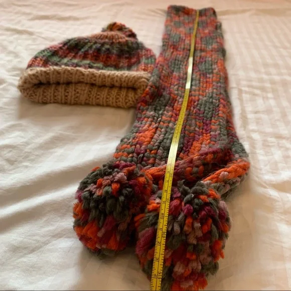 ❄️ Matching Hat & Scarf Set - Picture 2 of 5